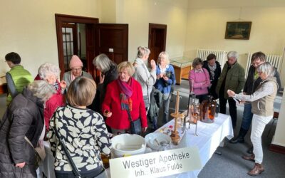 Ausstellung Apothekenutensilien